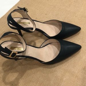 Louis et Cie Navy blue ankle strap heels